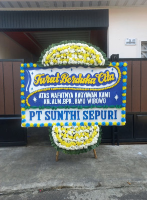 Papan Bunga Duka di Plumbon