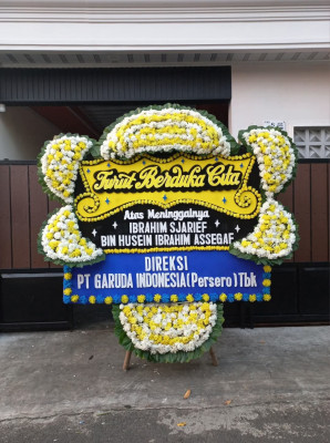 Papan Bunga Duka di Plumbon